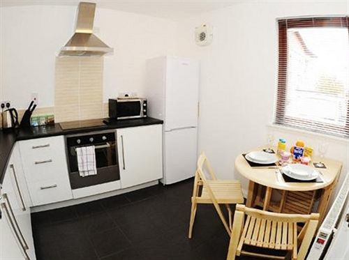 Aberdeen Serviced Apartments - Bloomfield Extérieur photo